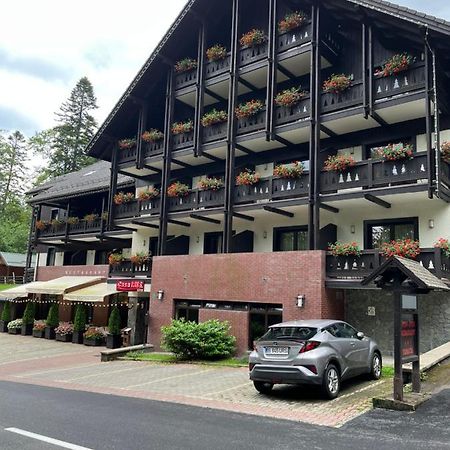 Casa Iris-Hotel & Restaurant Sinaia Exterior photo